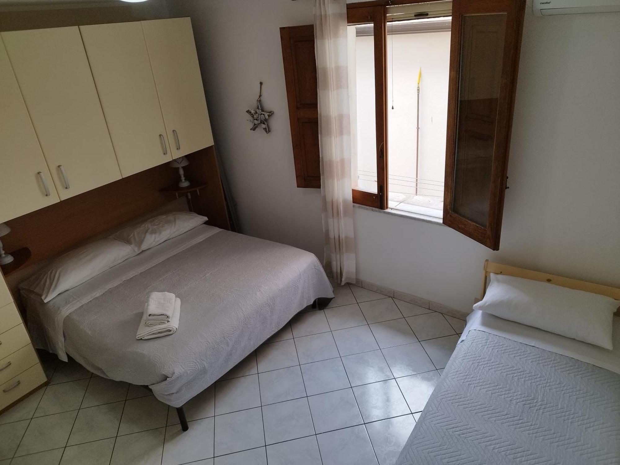 Cortile Maggiore Home เชฟาลู ภายนอก รูปภาพ