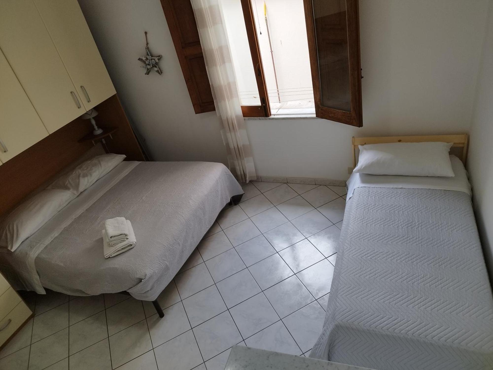 Cortile Maggiore Home เชฟาลู ภายนอก รูปภาพ